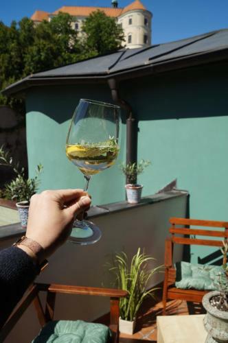 Hostal Olivea Penzion & Wine Mikulov