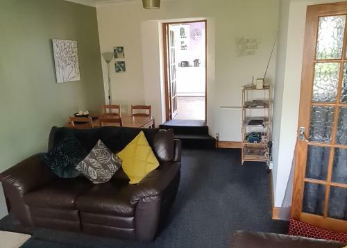 Spacious Rural Cottage Outside Campbeltown