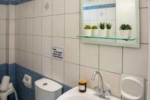 Hostal Kokkinia Gardens