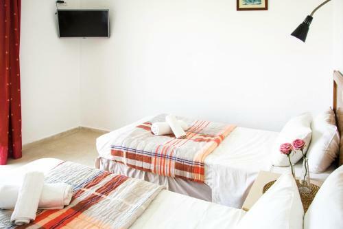 Hostal Kokkinia Gardens