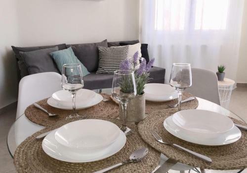 Minimal Apartment Kavala