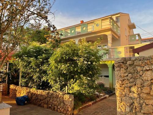 Colorful Apartments By The Sea