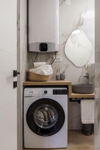 Modern Apartment Di Pi�