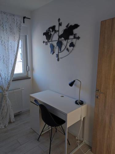 Peaceful Apartment Near Airport