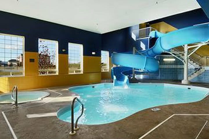Hotel Ramada Inn & Suites Red Deer