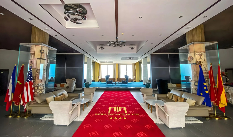 Hotel Dwo Mira Palace