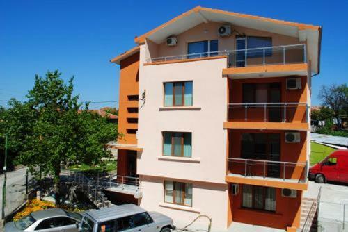 Hostal Pri Popa Guest House