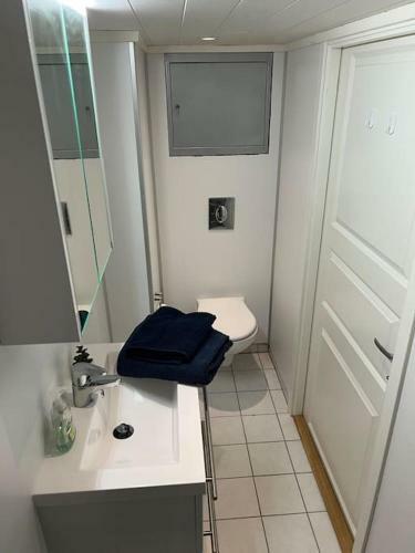 Apartamento Basement Appartment In Sortland