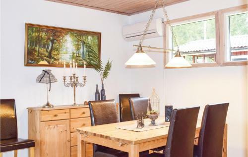 Two-bedroom Holiday Home In Knared