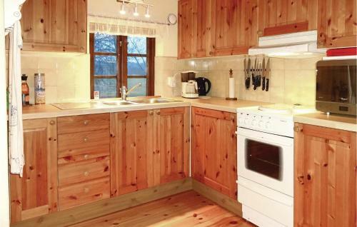 Two-bedroom Holiday Home In Lovestad
