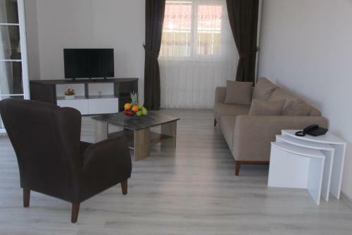 Apartamento Reza Su?te Hotel