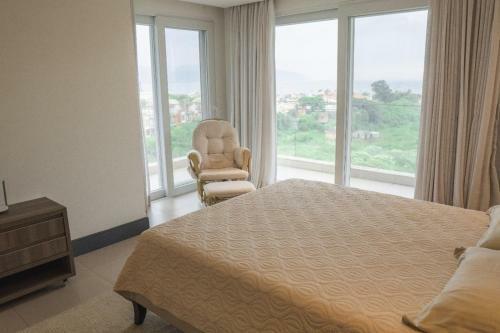 Villa Casa Spa Com Piscina de Borda Infinita