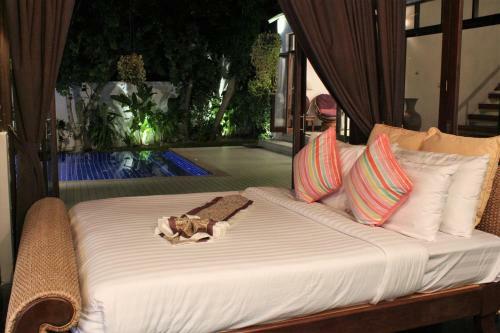 Villa Lily Beach Front