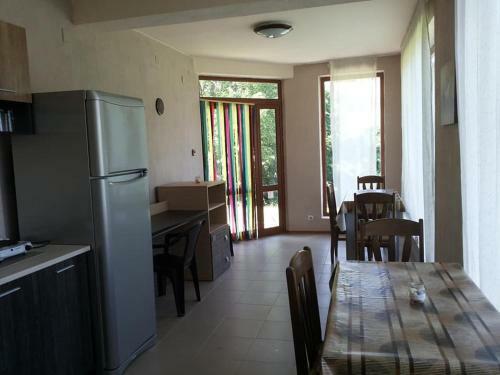 Perper?shka River Villas