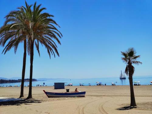 Beautiful Apartment In Alcazaba Lagoon