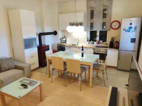 The Sunshine Apartment Near Split And Beach