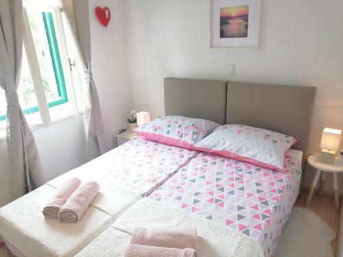 The Sunshine Apartment Near Split And Beach