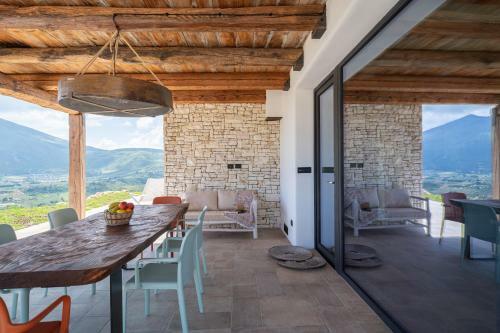 Strepitosa Villa Vista Mare E Piscina A Sarmuci