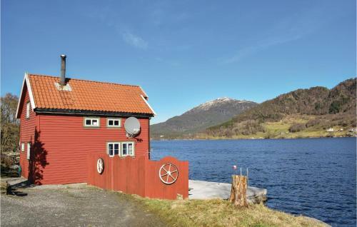 Two-bedroom Holiday Home In Olensvag