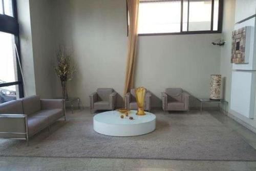 Apartamento 2 Quartos. Beira Mar Paju�ara. Luxo