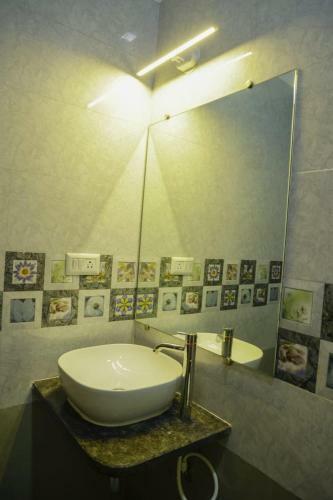Hostal Auspicious Villa