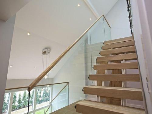 3 The Drive, Hillfield