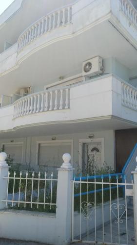 Sea And Sky Apartment 2