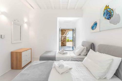 Aleomandra Waterfront Dream Villa