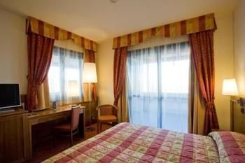 Hotel Master