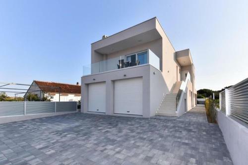 Luxury Villa Harbor