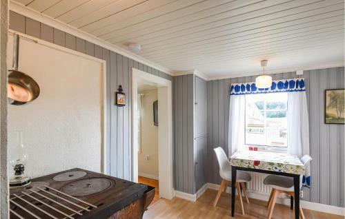 Awesome Home In Tanumshede With 3 Bedrooms