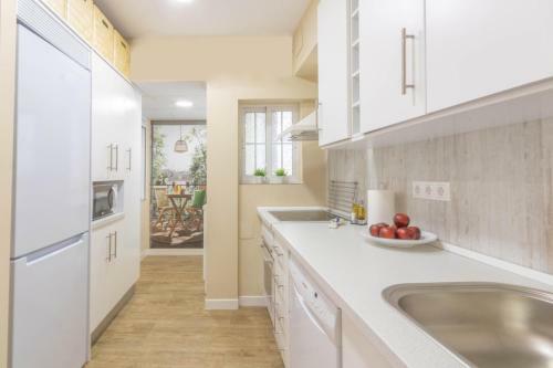 Apartamento Juani Centro Parking Y Wifi Gratis
