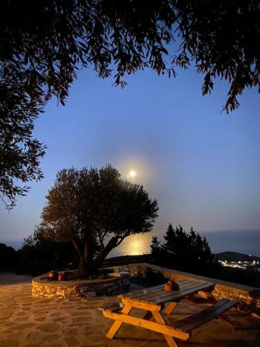 Flaros House-traditional Cycladic House, Sifnos