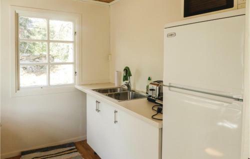 Four-bedroom Holiday Home In Trosa
