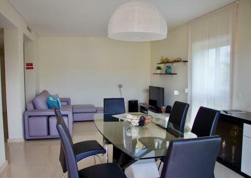 Victoria Gardens Luxury Apartment