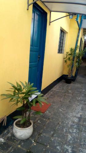 Hostal Hostel E Pensionato Inah Vargas