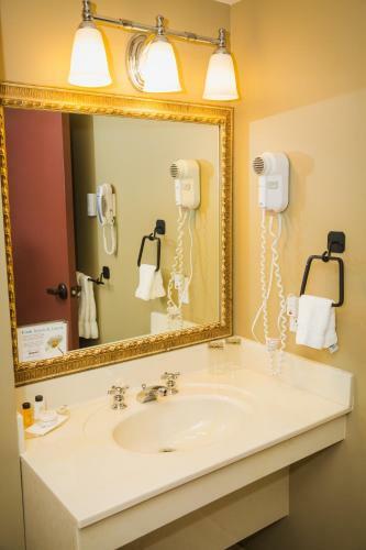 Murray Premises Hotel