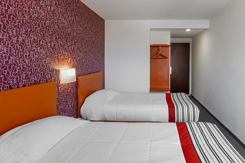 Hotel City Express Junior Tuxtla Gutierrez Poliforum