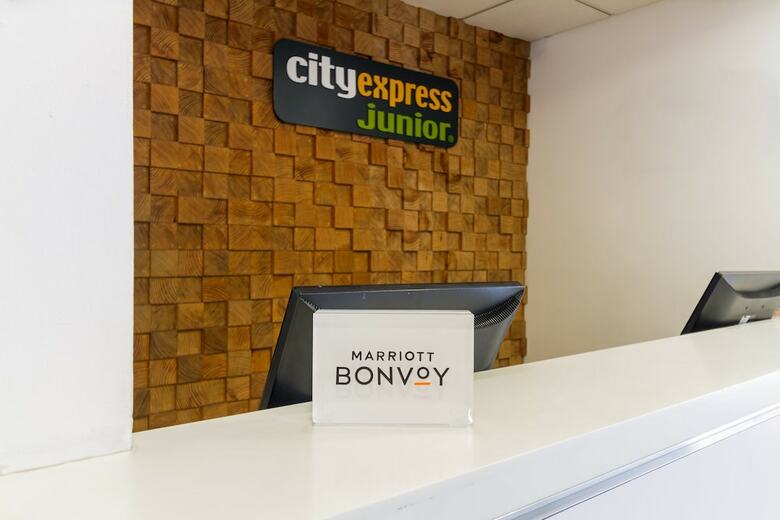 Hotel City Express Junior Tuxtla Gutierrez Poliforum