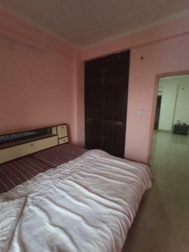 Apartamento Yuvraj Homes