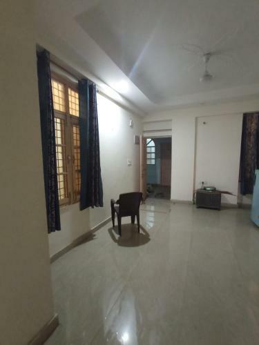 Apartamento Yuvraj Homes