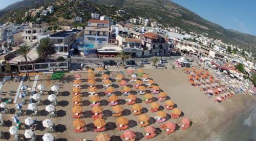 Eleni Beach Apartment