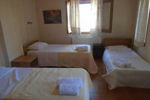 Eleni's House In Valaneio