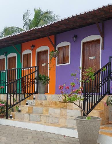 Hostal Buganv�lia Pousada & Bistr�