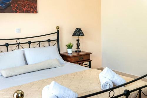 Apartamento Sunny Aprt At Klelia Cottage