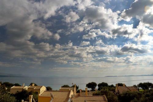 Aurora Sea View Apartment By Corfuescapes