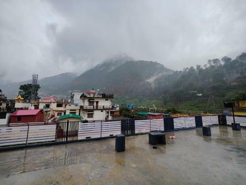 Joshi Homestay