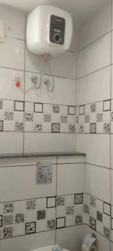 Hostal The Aviraj Inn