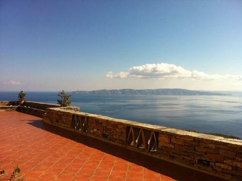 Breathtaking Seaview Villa In A Serene Scenery