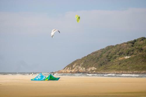 Bed & Breakfast Sunset Do Vale Hostel - Praia Do Rosa